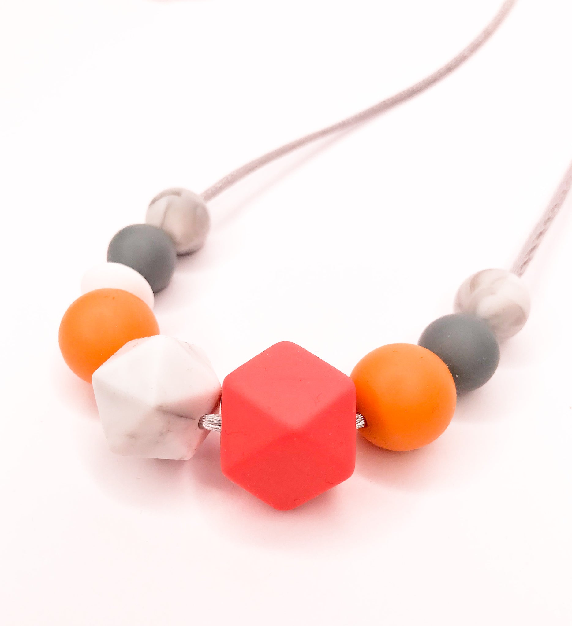 Silicone teething necklace for mum breastfeeding necklace nursing jewellery  | eBay